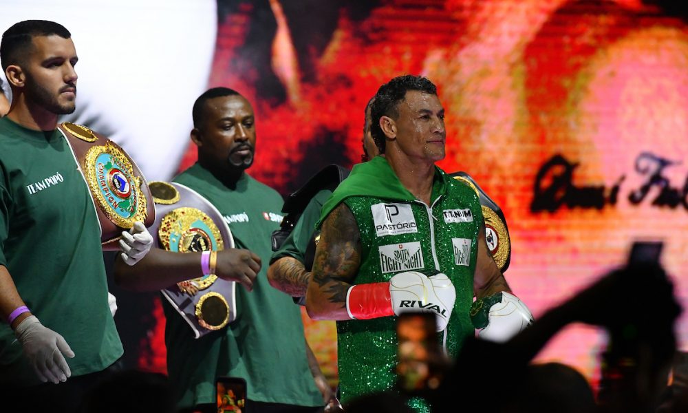 Popó na entrada para o duelo contra Wanderlei Silva no Spaten Fight Night 2