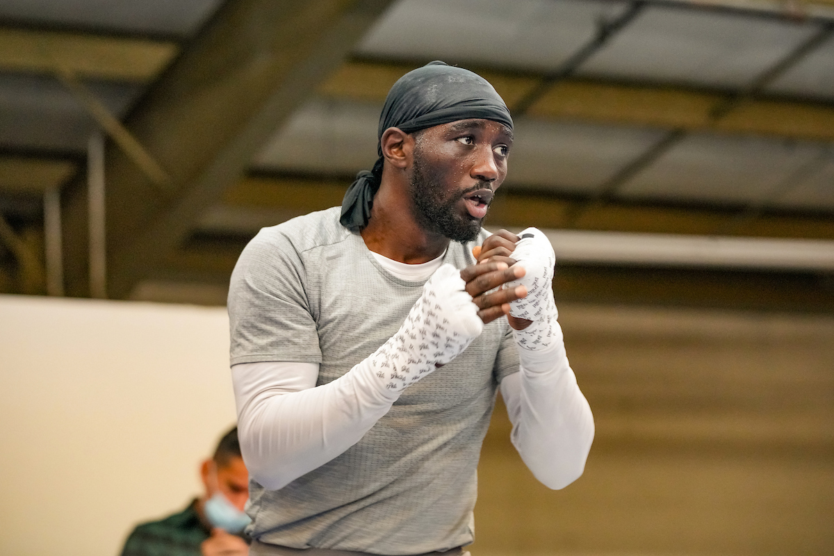 Terence Crawford aquece durante o media day