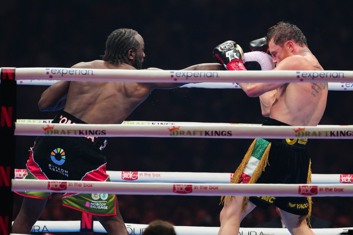 Saúl Canelo Álvarez e Terence Crawford fazem superluta de boxe em Las Vegas