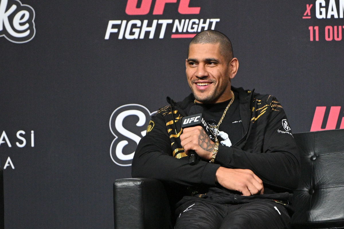 Alex Poatan durante o Q&A do UFC Rio