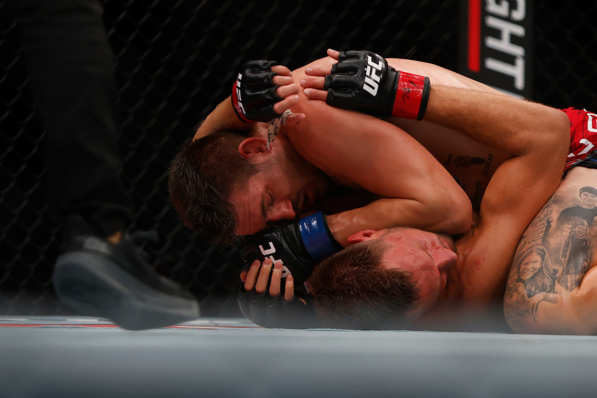 Brendan Allen venceu Reinier de Ridder na luta principal do UFC Canadá