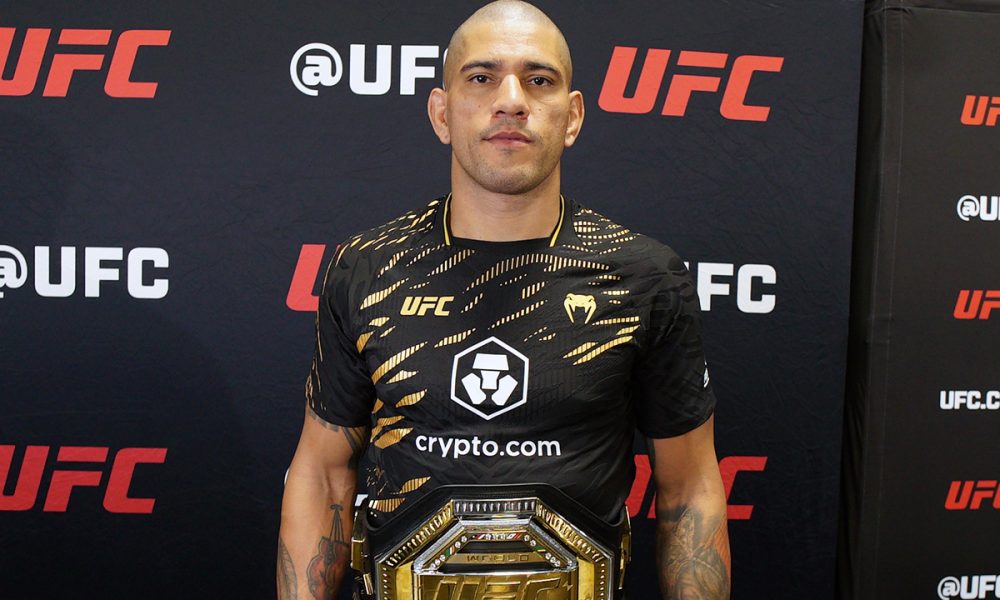 Ex-campeão e Hall da Fama do UFC aposta que venceria Alex Poatan