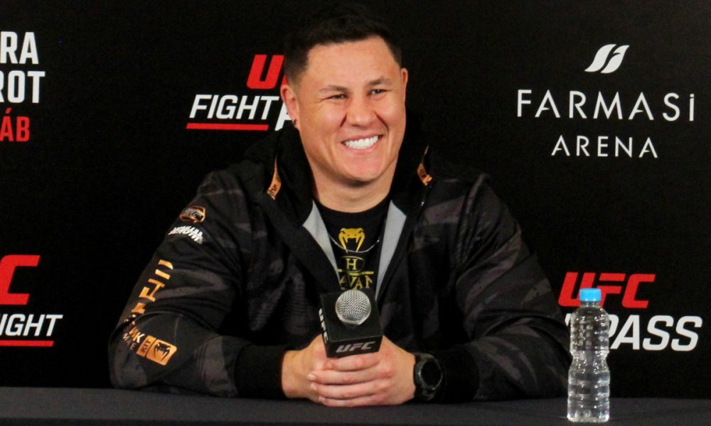 Jhonata Diniz provoca português antes de duelo no UFC Rio: “Cobrança na porrada”