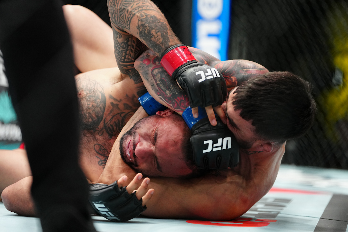 Isaac Dulgarian e Yadier Del Valle duelam no UFC Vegas 110