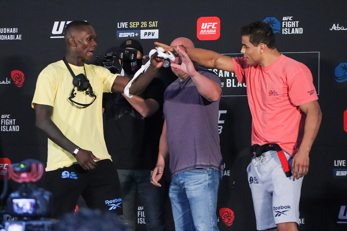 Israel Adesanya e Paulo Borrachinha se encaram antes do UFC 253