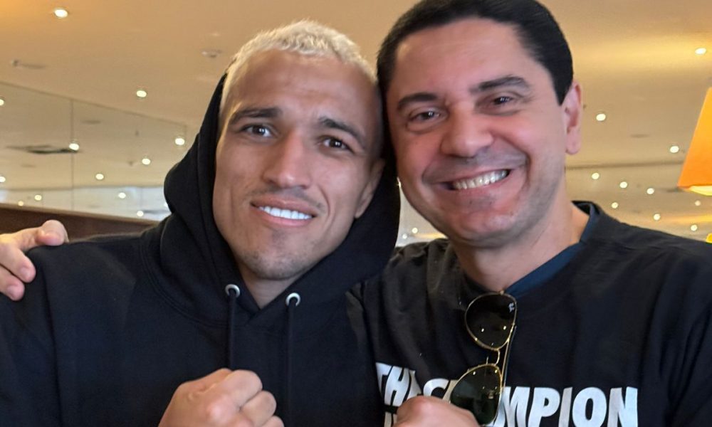 Oftalmologista de Charles Do Bronx propõe mudança em protocolo médico do UFC