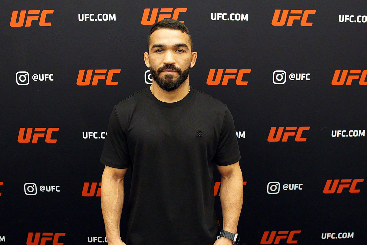 Patrício Pitbull encara Aaron Pico no UFC 327