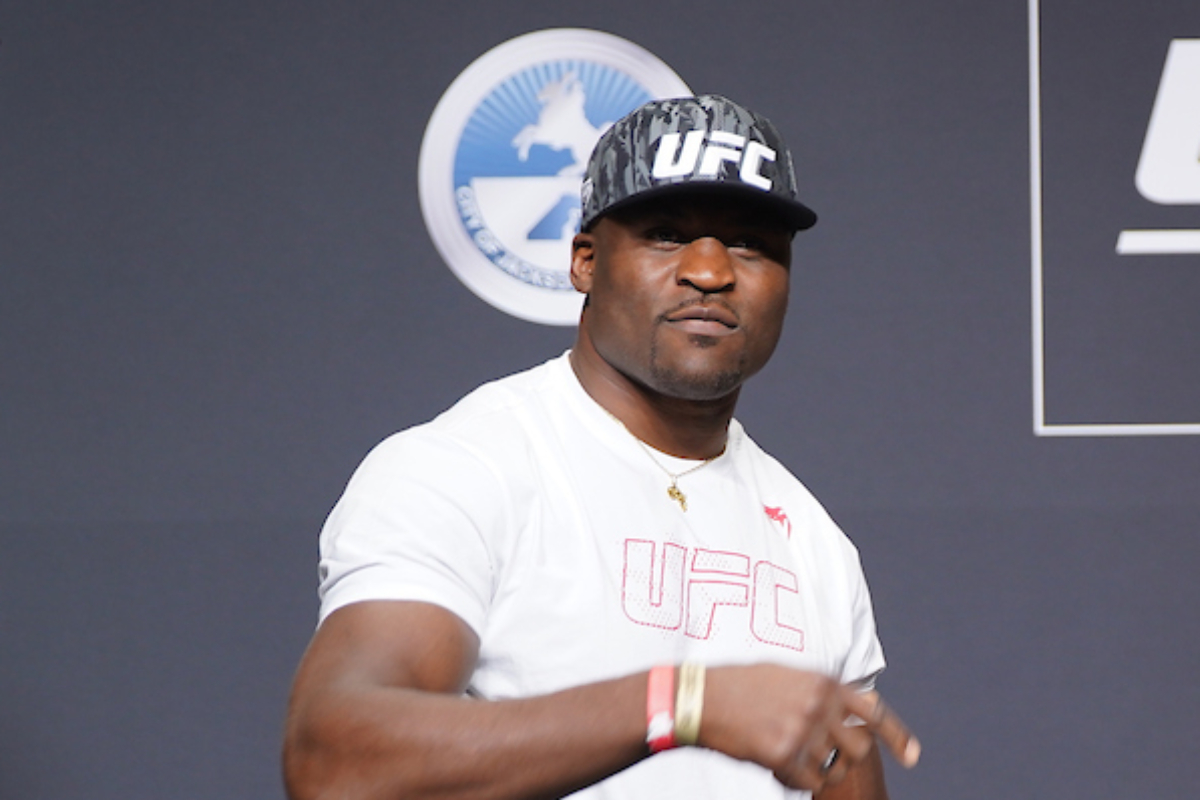 Ngannou boxeo