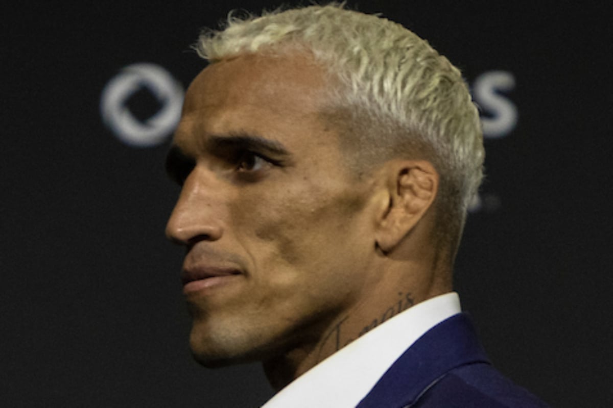 charles-oliveira-ufc-canada