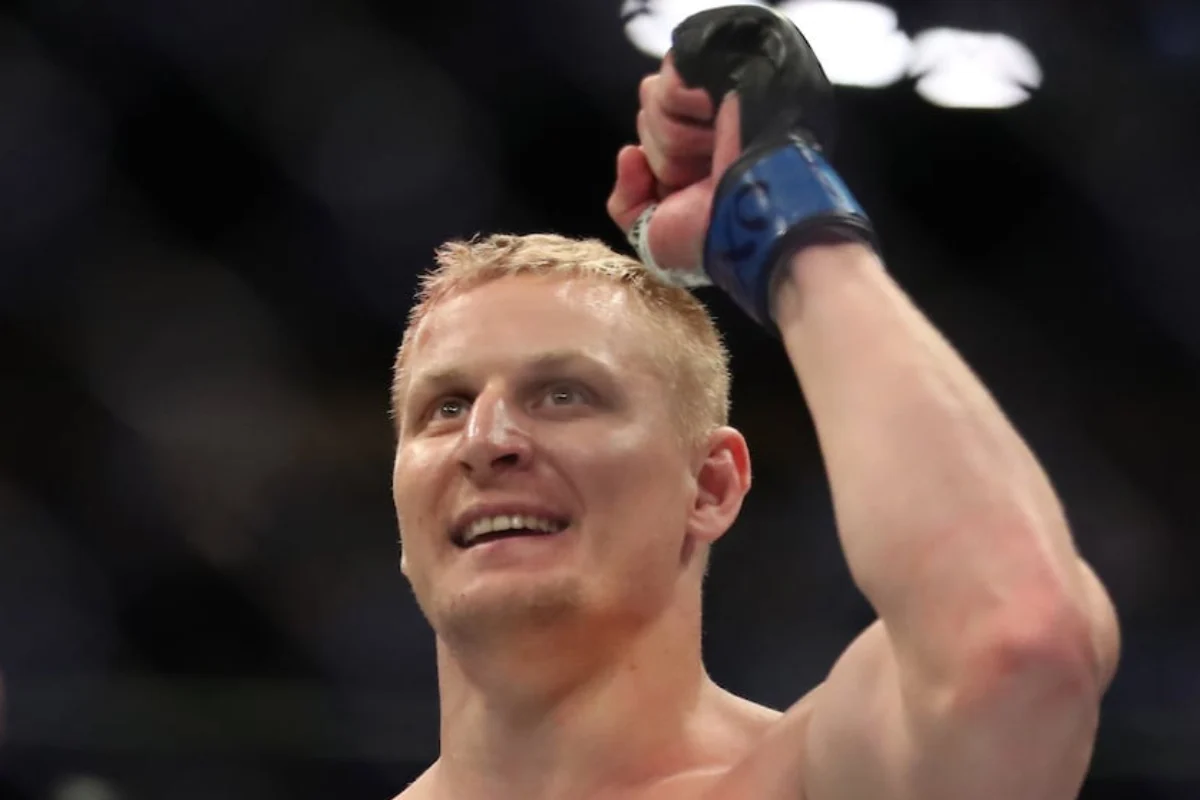 sergei-pavlovich-ufc-277