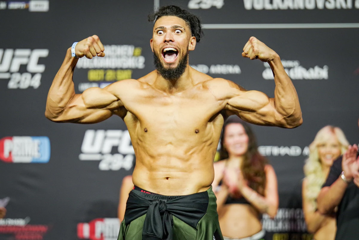 johnny-walker-ufc-294