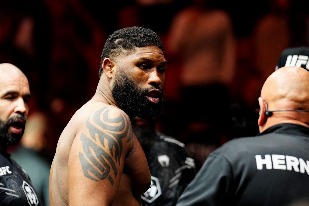 Curtis-Blaydes-UFC-Bakú