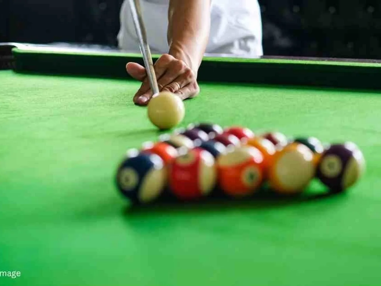 Snooker room at IVC Northshire Address