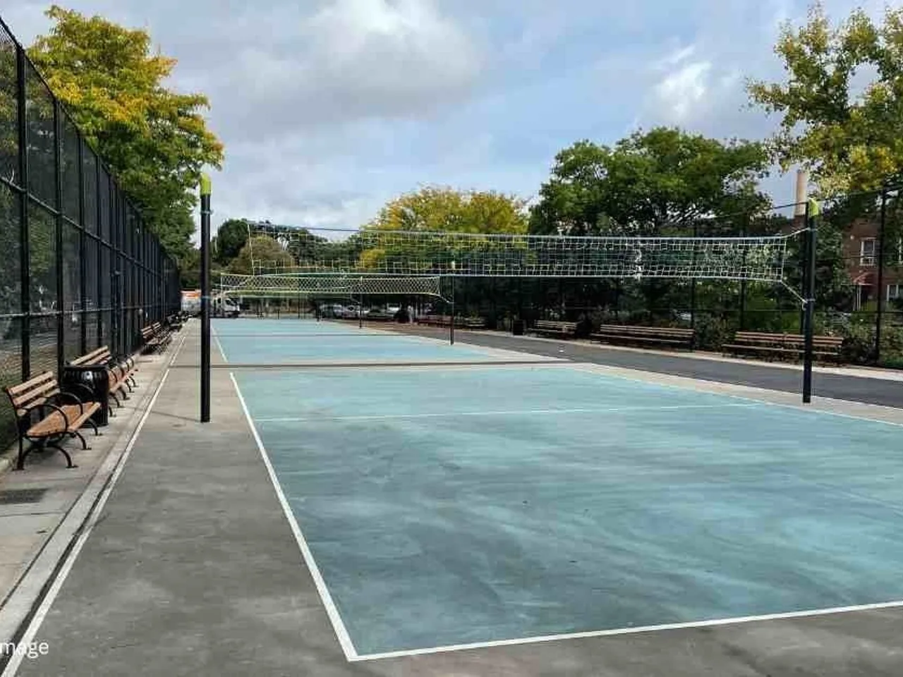 Tennis court at IVC Northshire Address