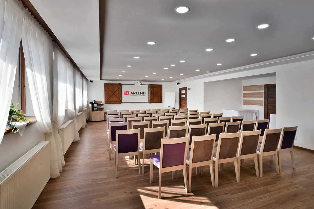 Konferenčná miestnosť - max. 50 osôb