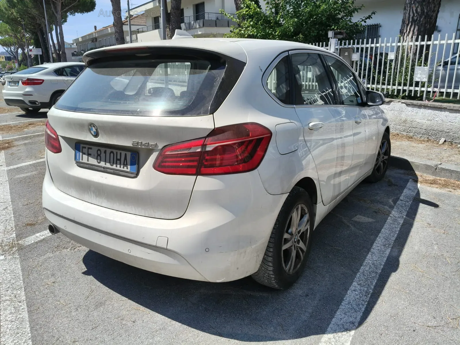 BMW 214 (2016) 5