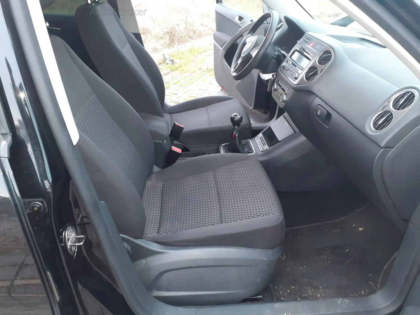 Volkswagen Tiguan (2011) 9