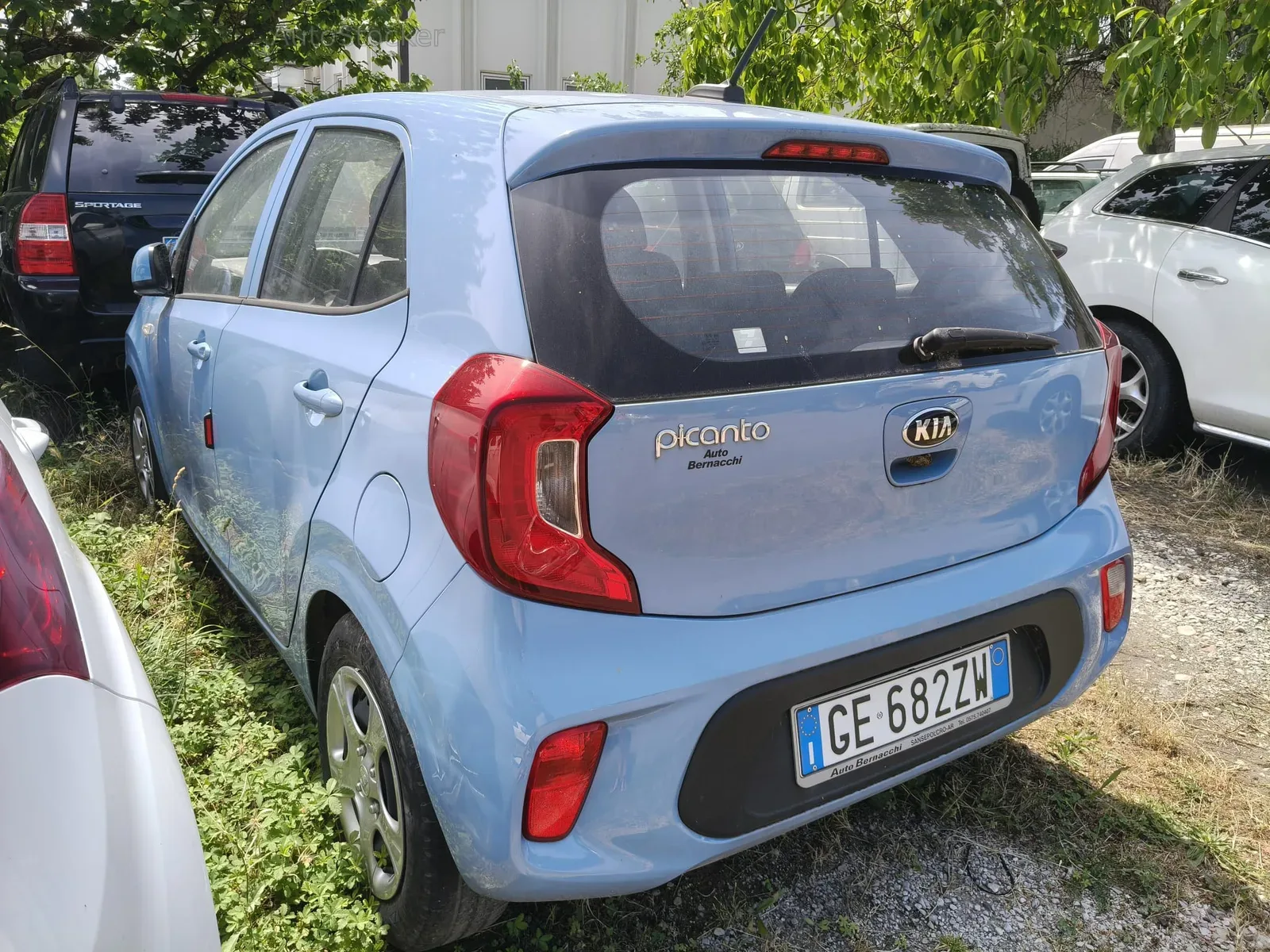Kia Picanto (2021) 3