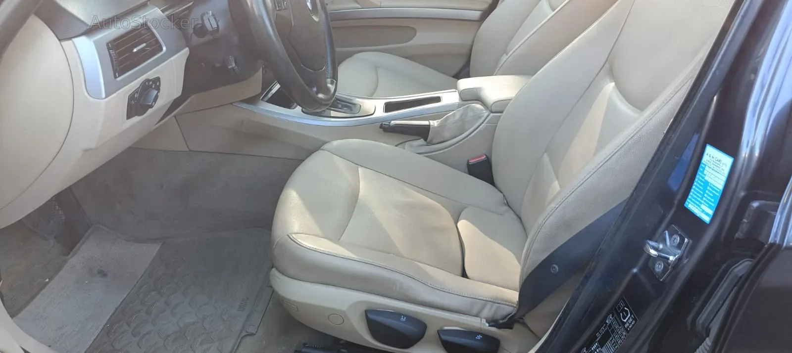 BMW 3 Series (2007) 11