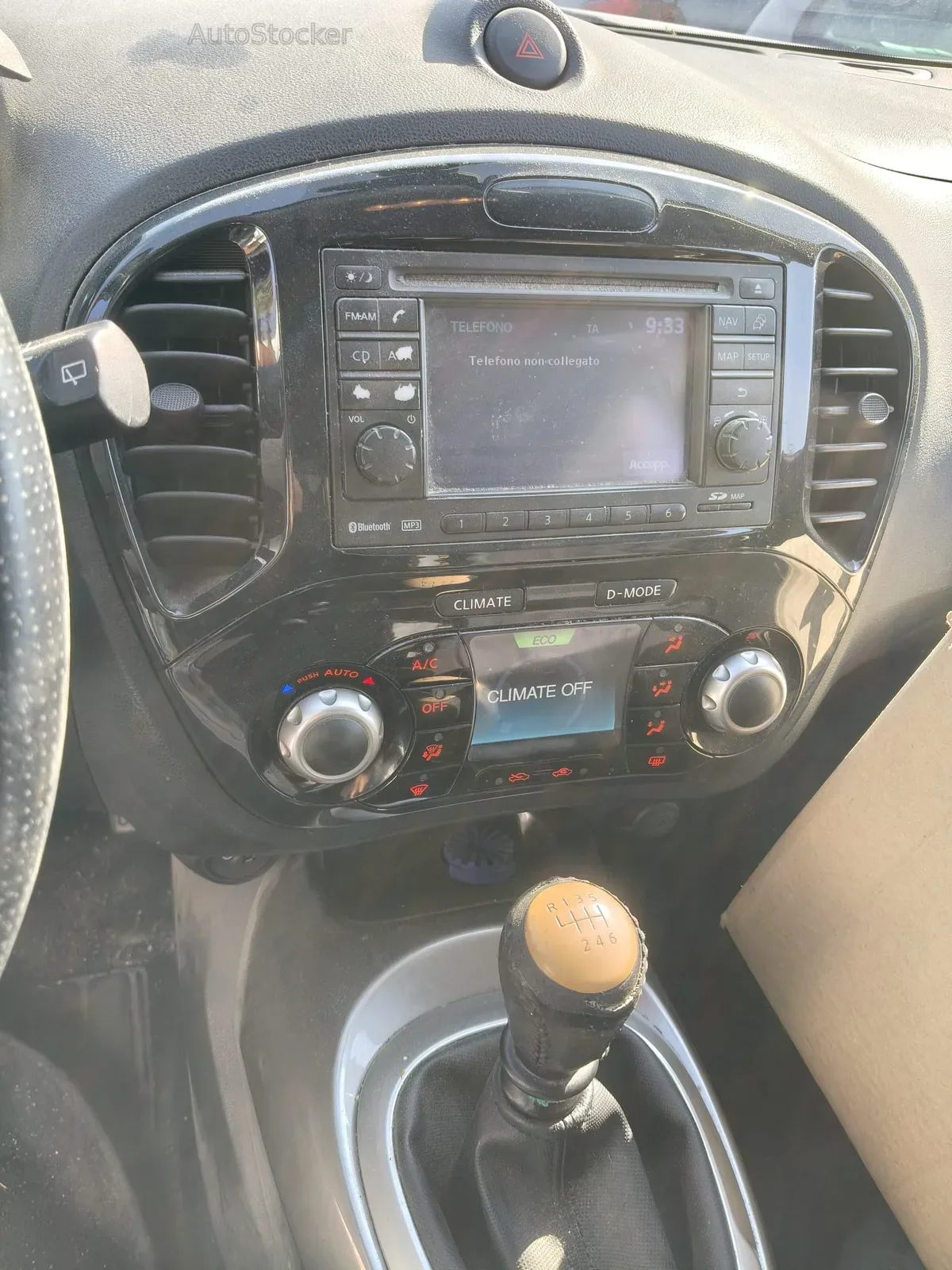 Nissan Juke (2012) 8