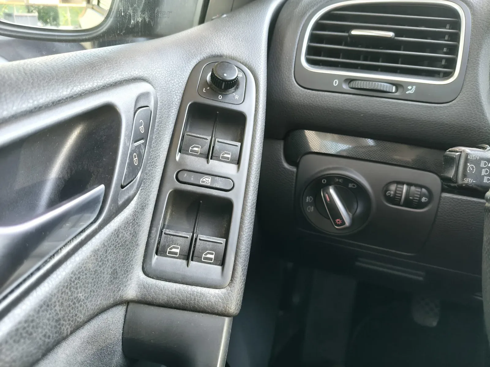 Volkswagen Golf      GPL (2009) 11