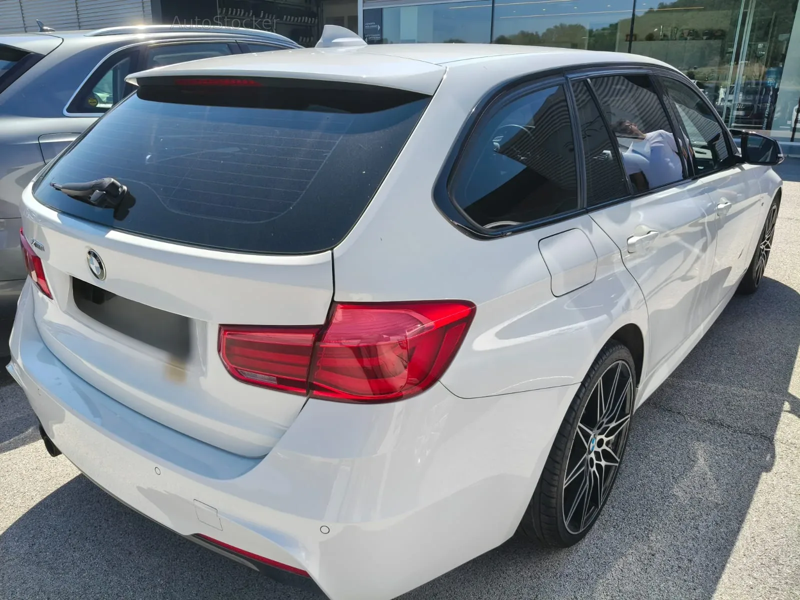 BMW 320Xd (2015) 4