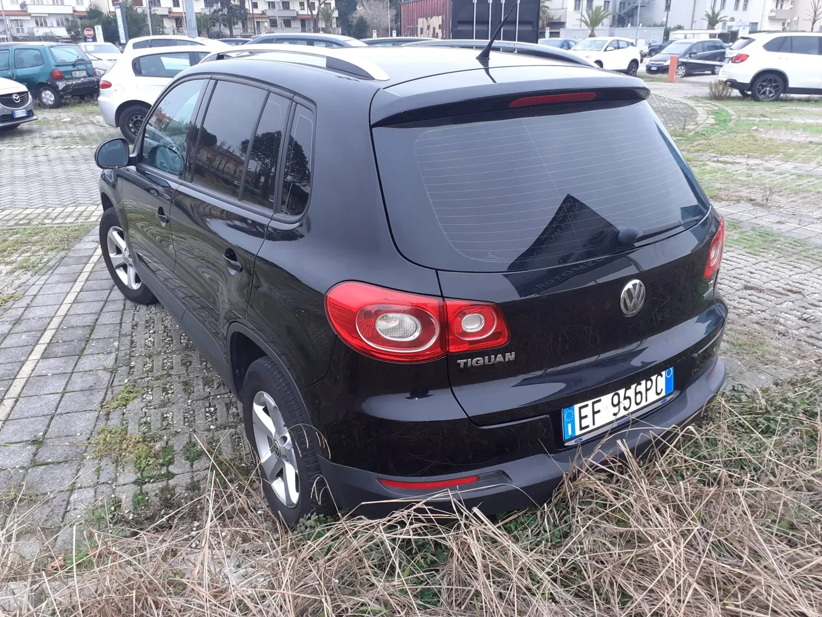 Volkswagen Tiguan (2011) 3