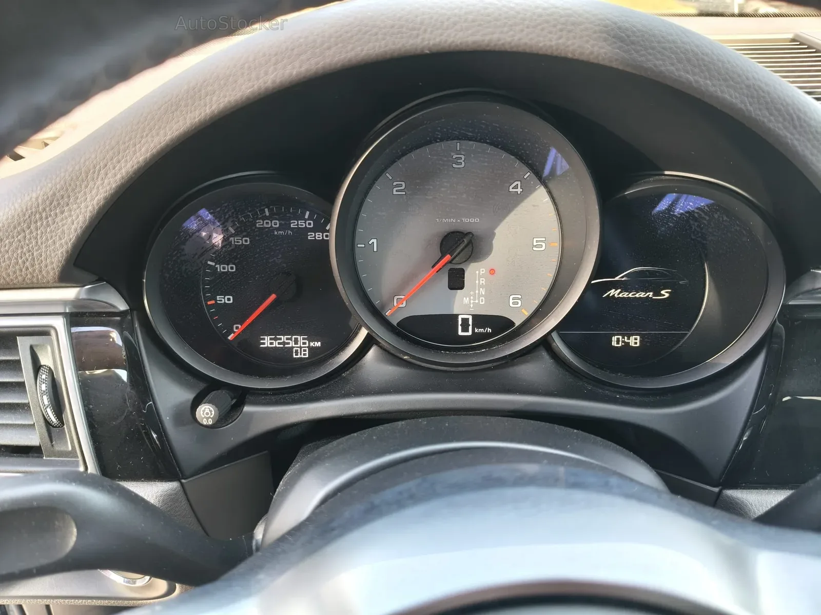 Porsche Macan S (2016) 9