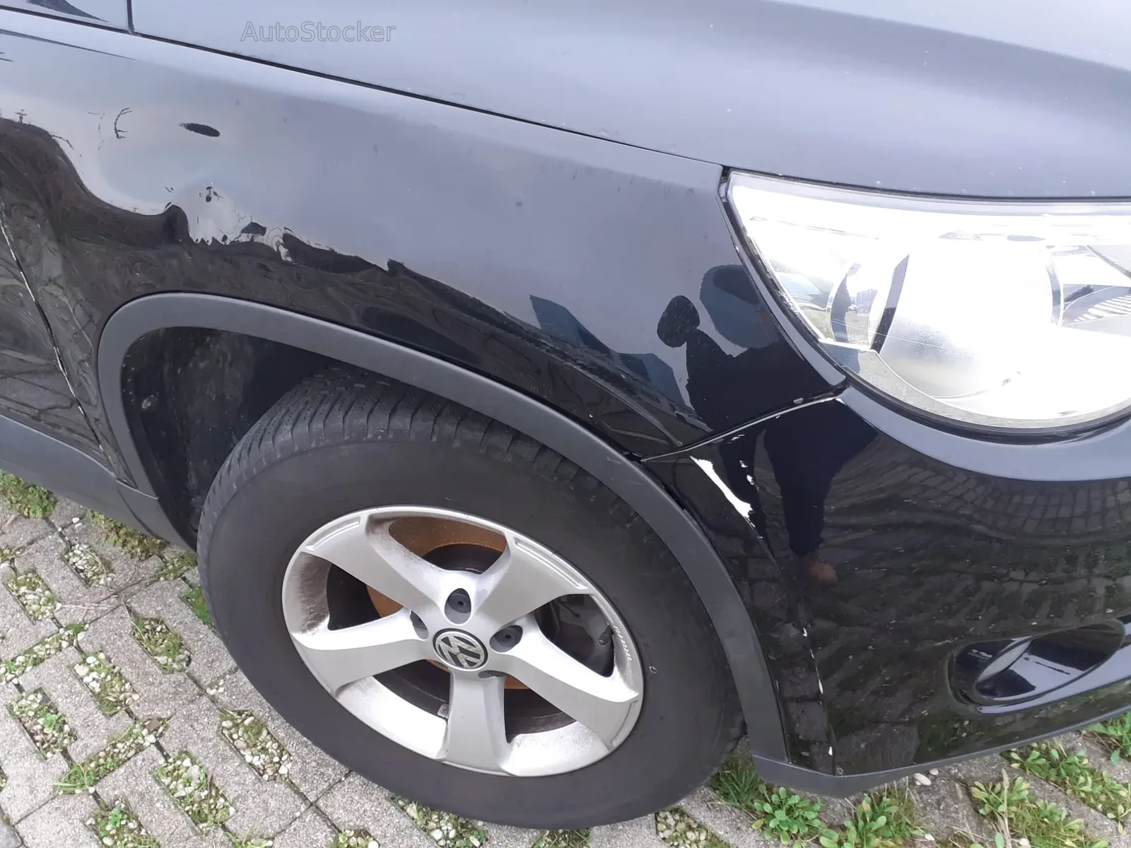 Volkswagen Tiguan (2011) 14