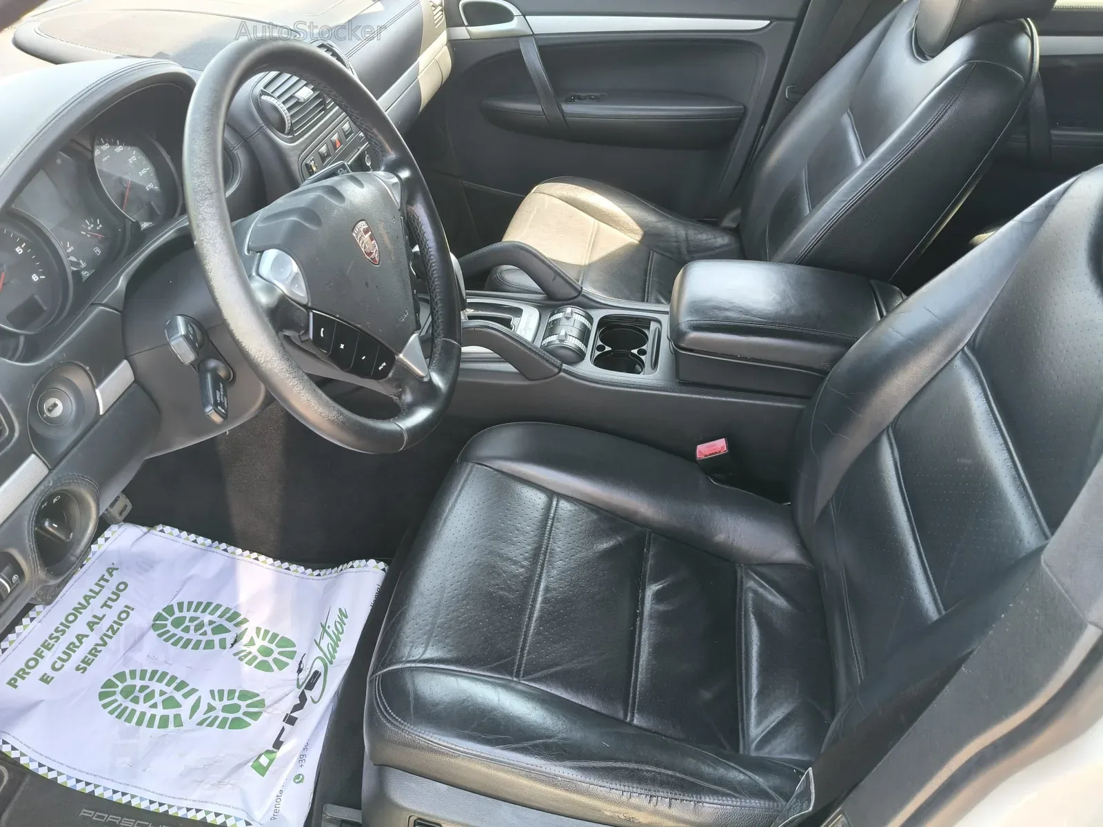 Porsche Cayenne 3.0d (2010) 6