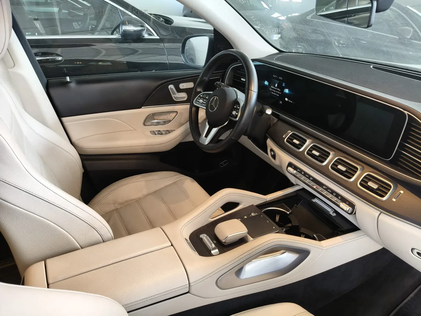 Mercedes-Benz GLE 350d PHEV (2022) 7