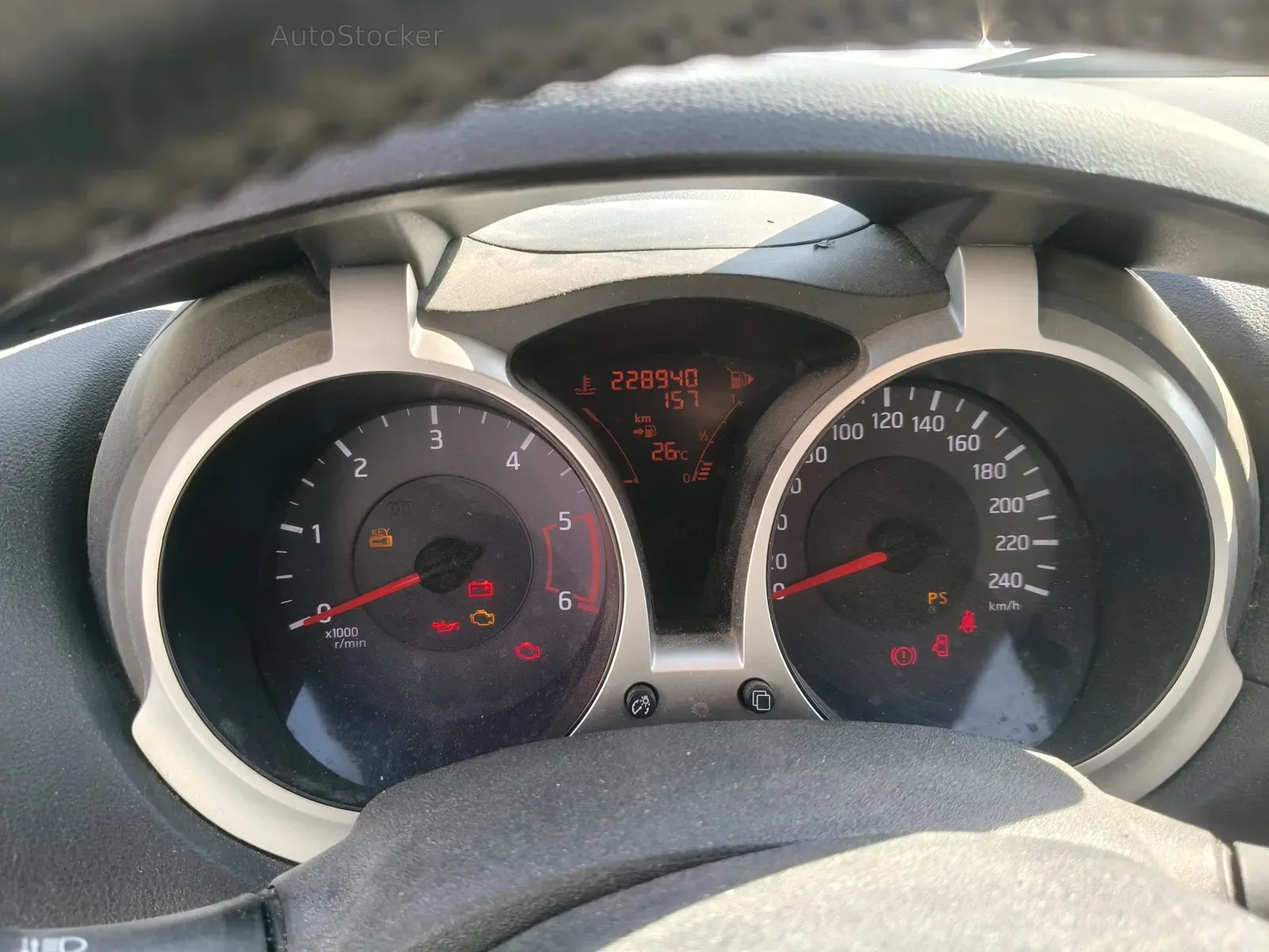 Nissan Juke (2012) 9