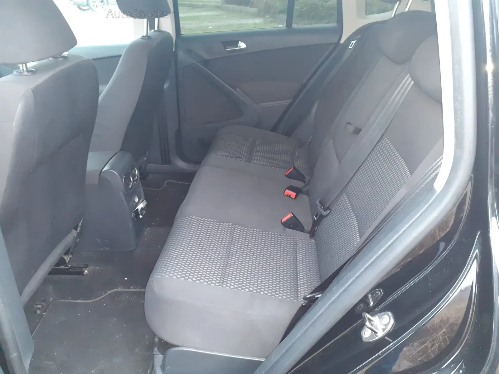 Volkswagen Tiguan (2011) 10