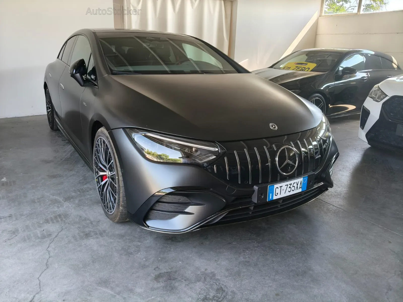 Mercedes-Benz EQE 43amg (2024) 2