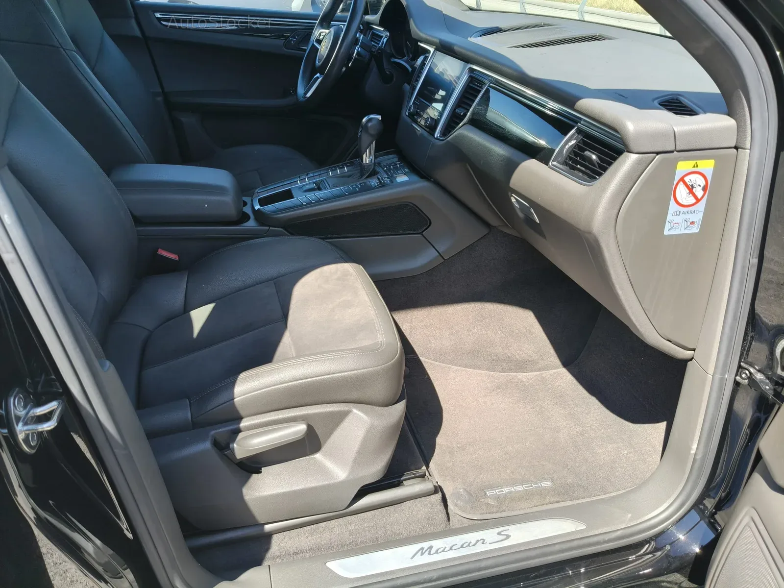 Porsche Macan S (2016) 7