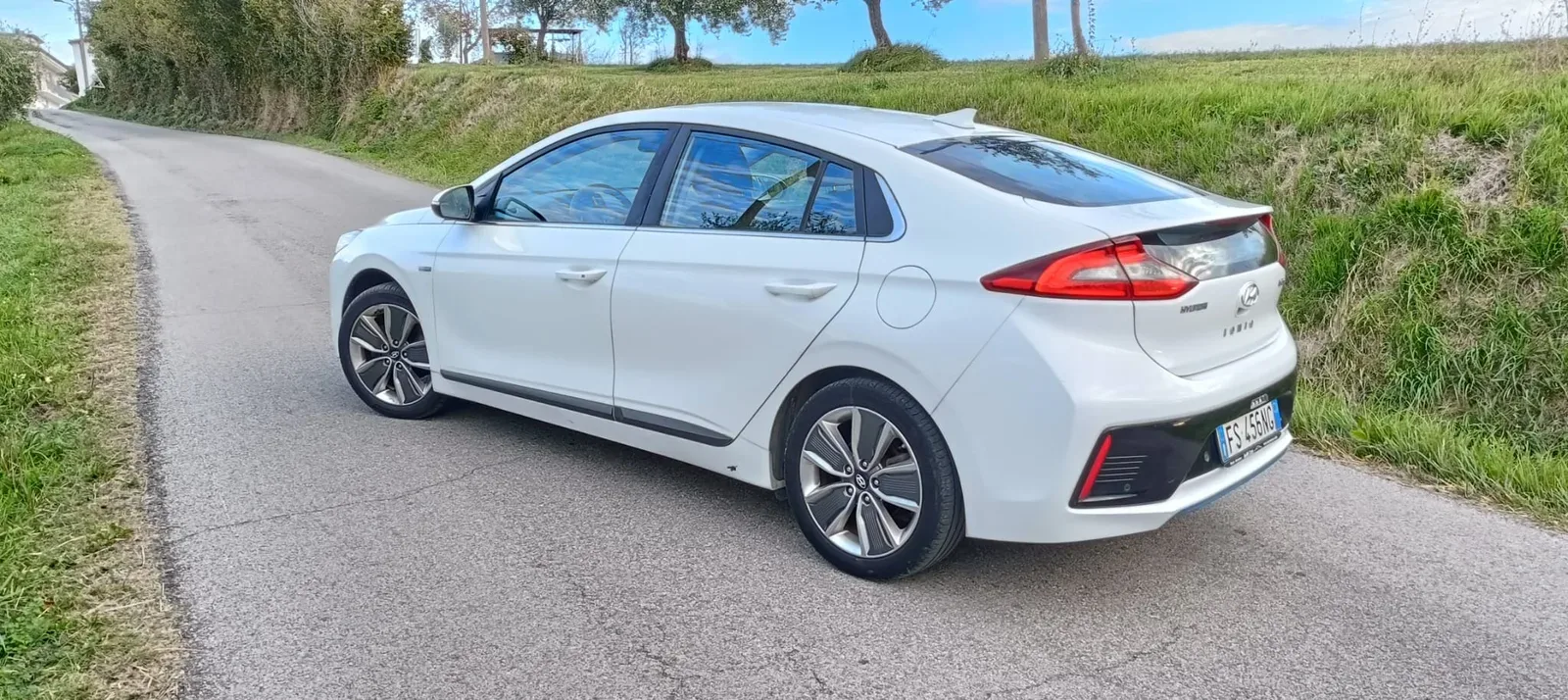 Hyundai ionic (2018) 5