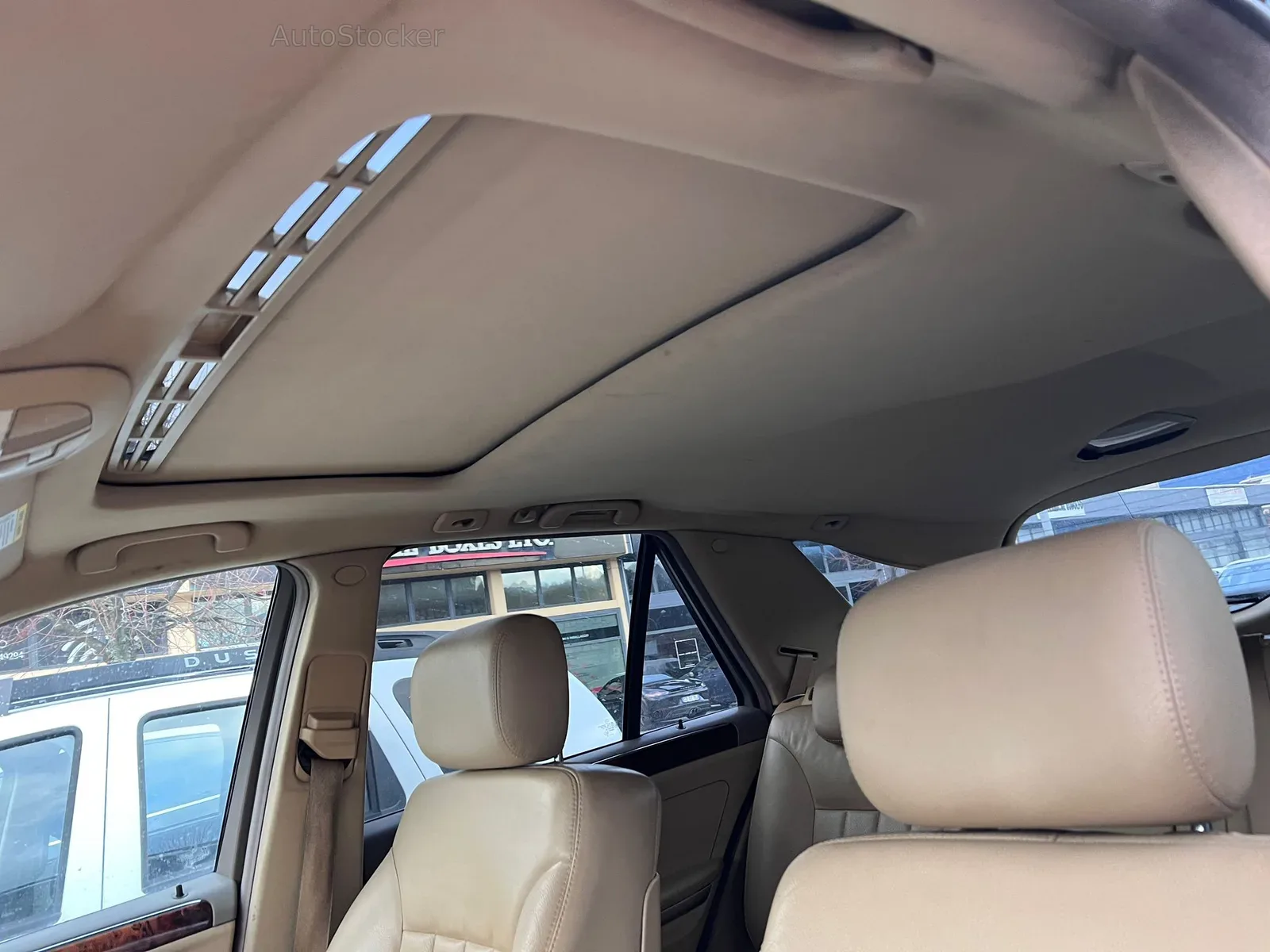 Mercedes-Benz ML 320 (2006) 11