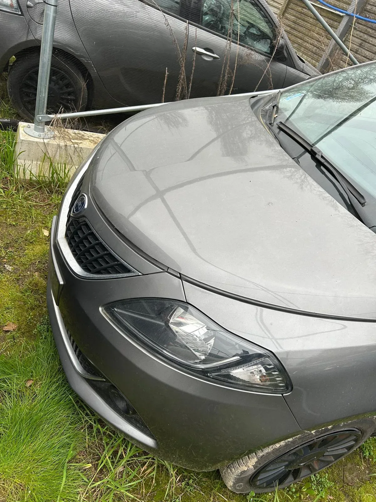 Lancia Y 1.0 Hybrid silver s&s (2022) 2