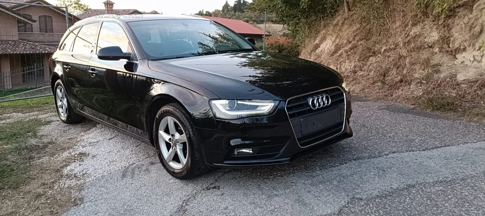Audi A4 (2012) 4