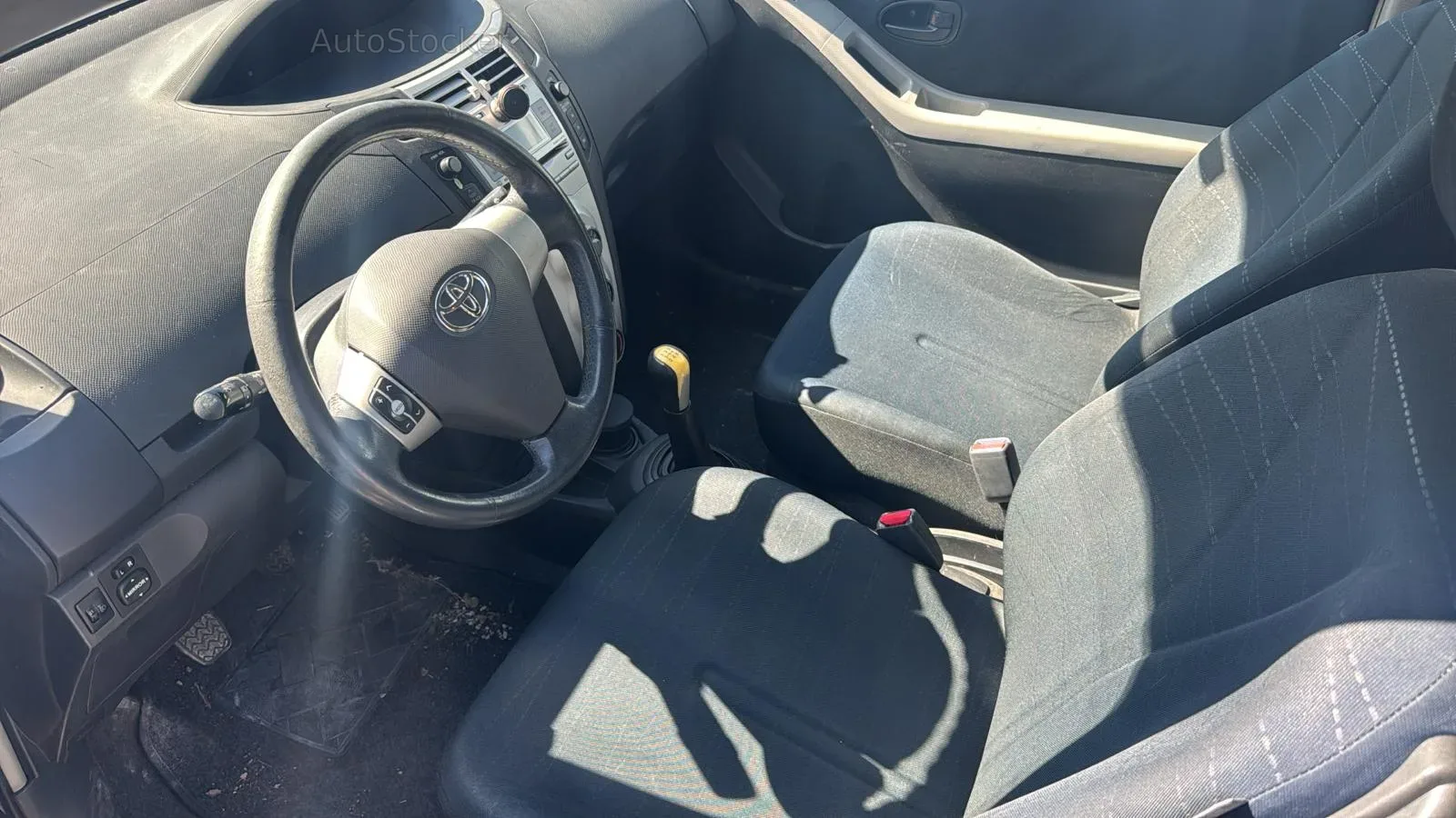 Toyota Yaris 1.4d4d (2006) 4
