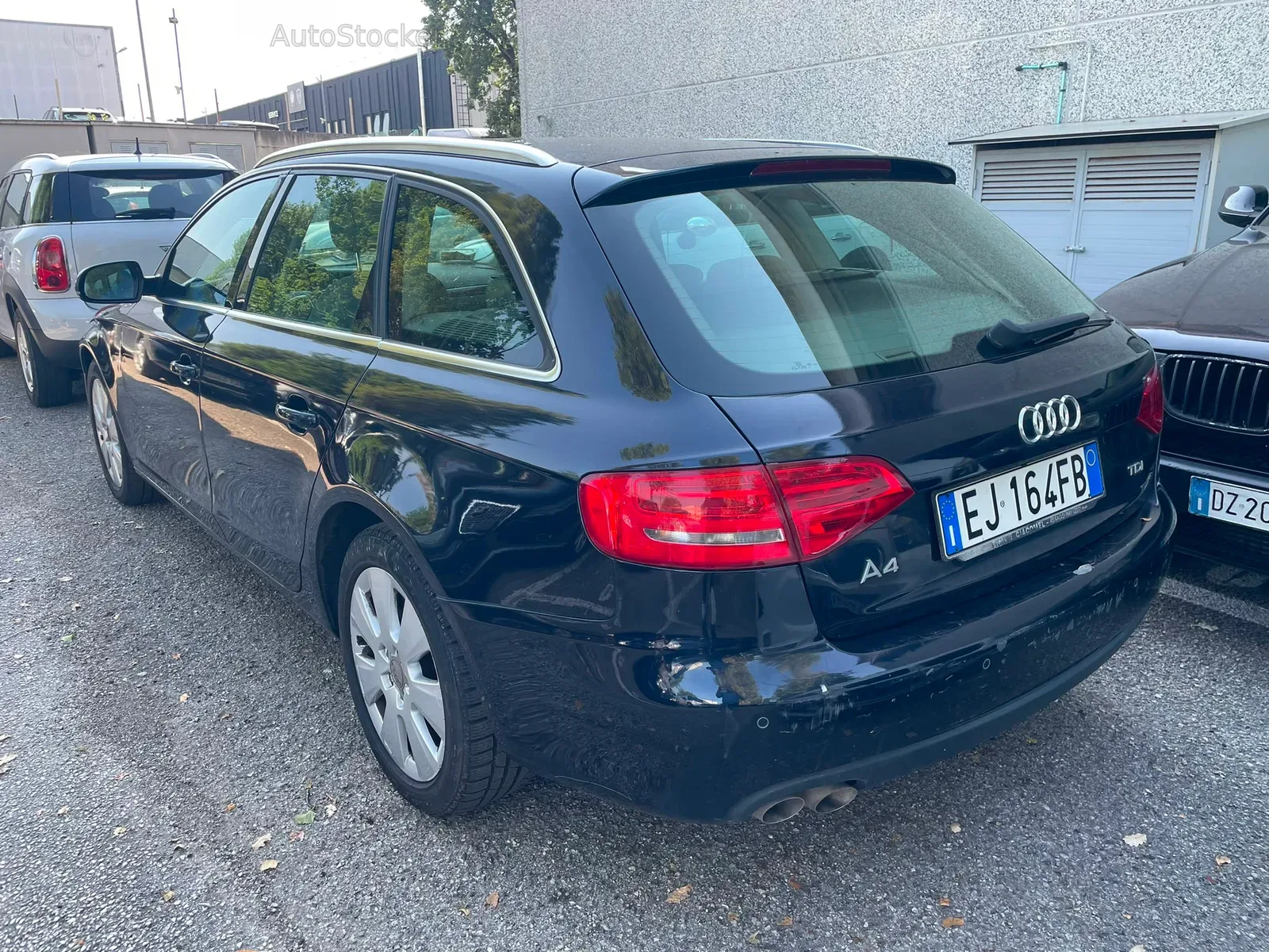 Audi A4 (2011) 5
