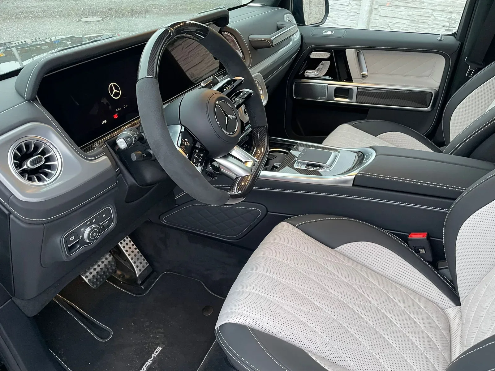 Mercedes-Benz G63 (2025) 11