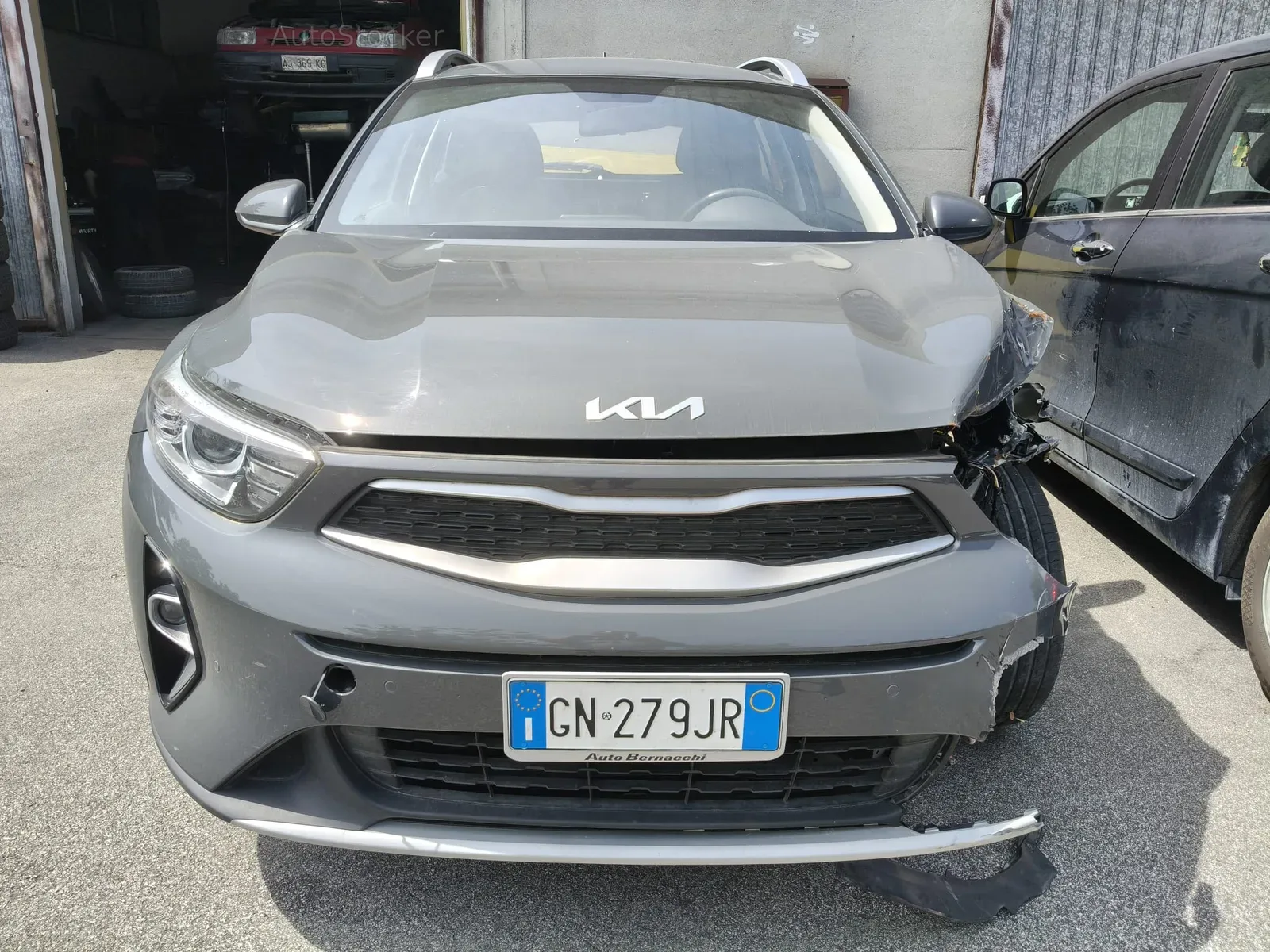 Kia Stonic 1.2 Benz/GPL (2023) 2