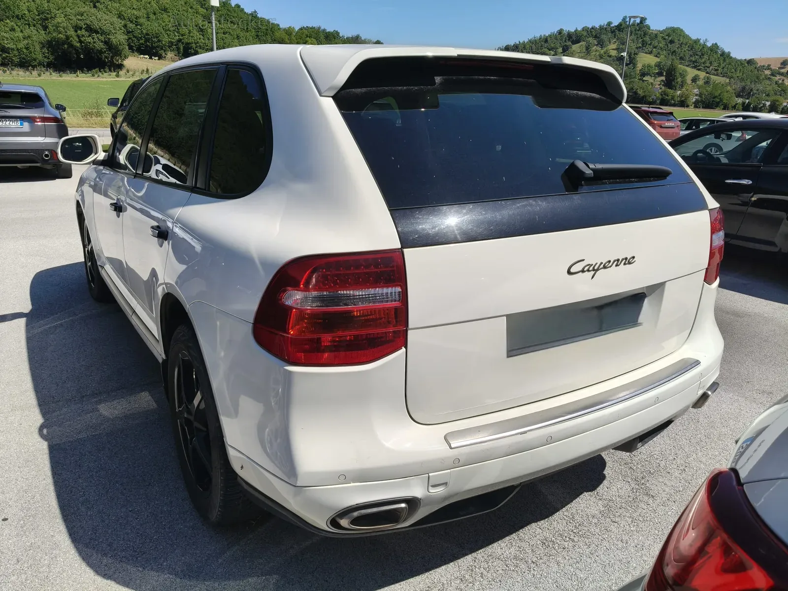 Porsche Cayenne 3.0d (2010) 4