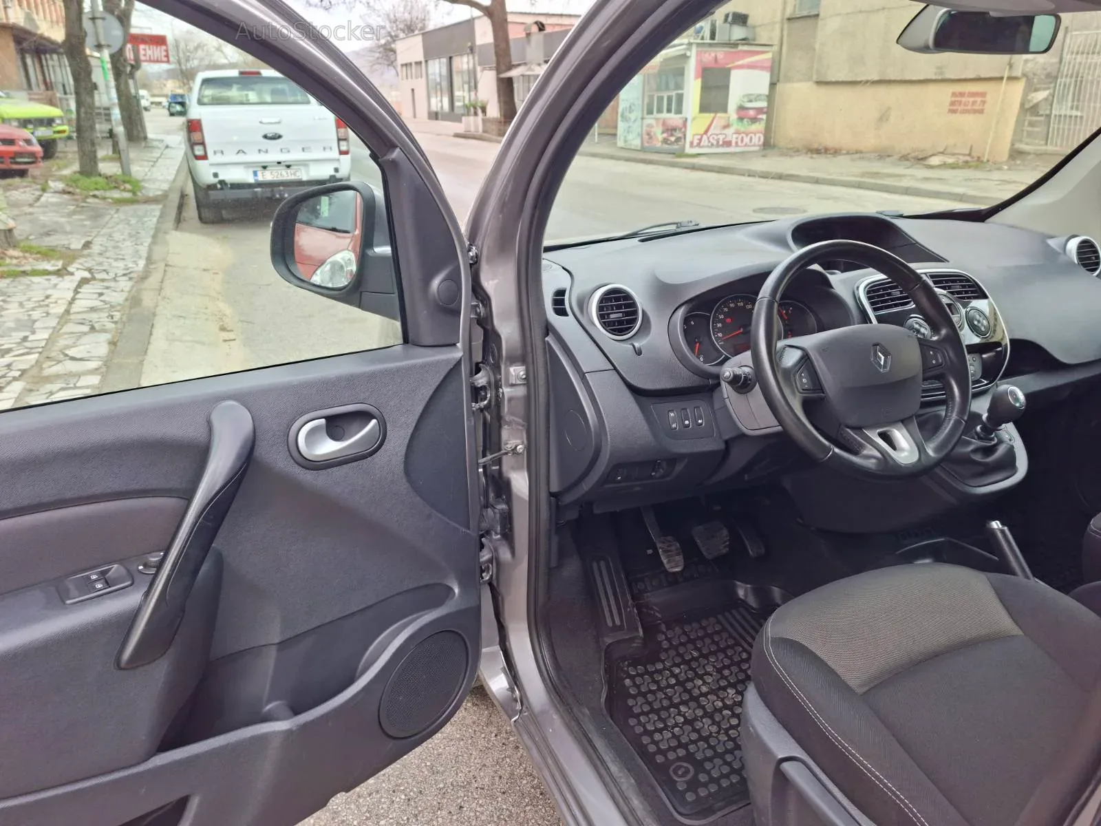 Renault Cangoo (2020) 6