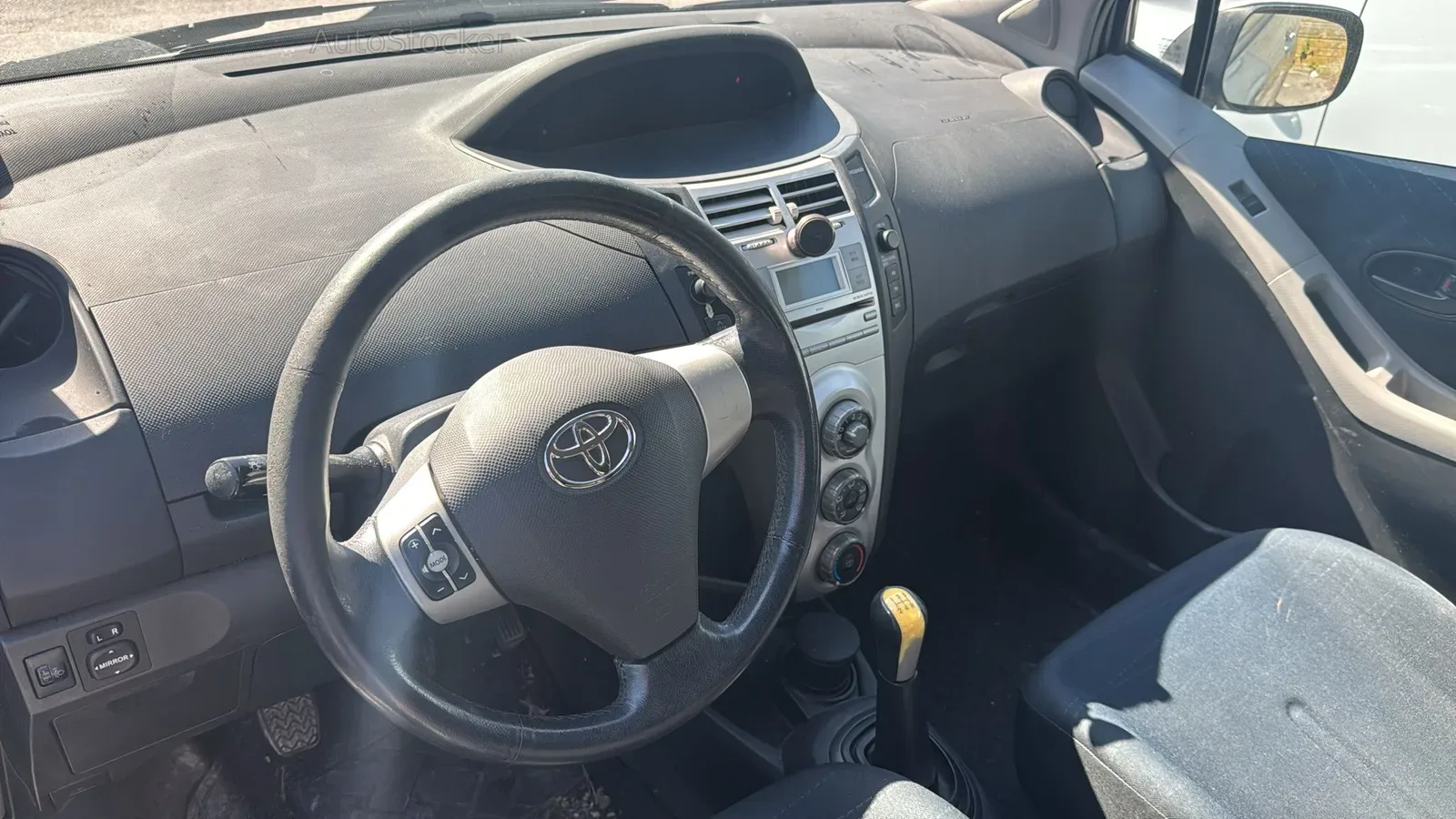 Toyota Yaris 1.4d4d (2006) 5