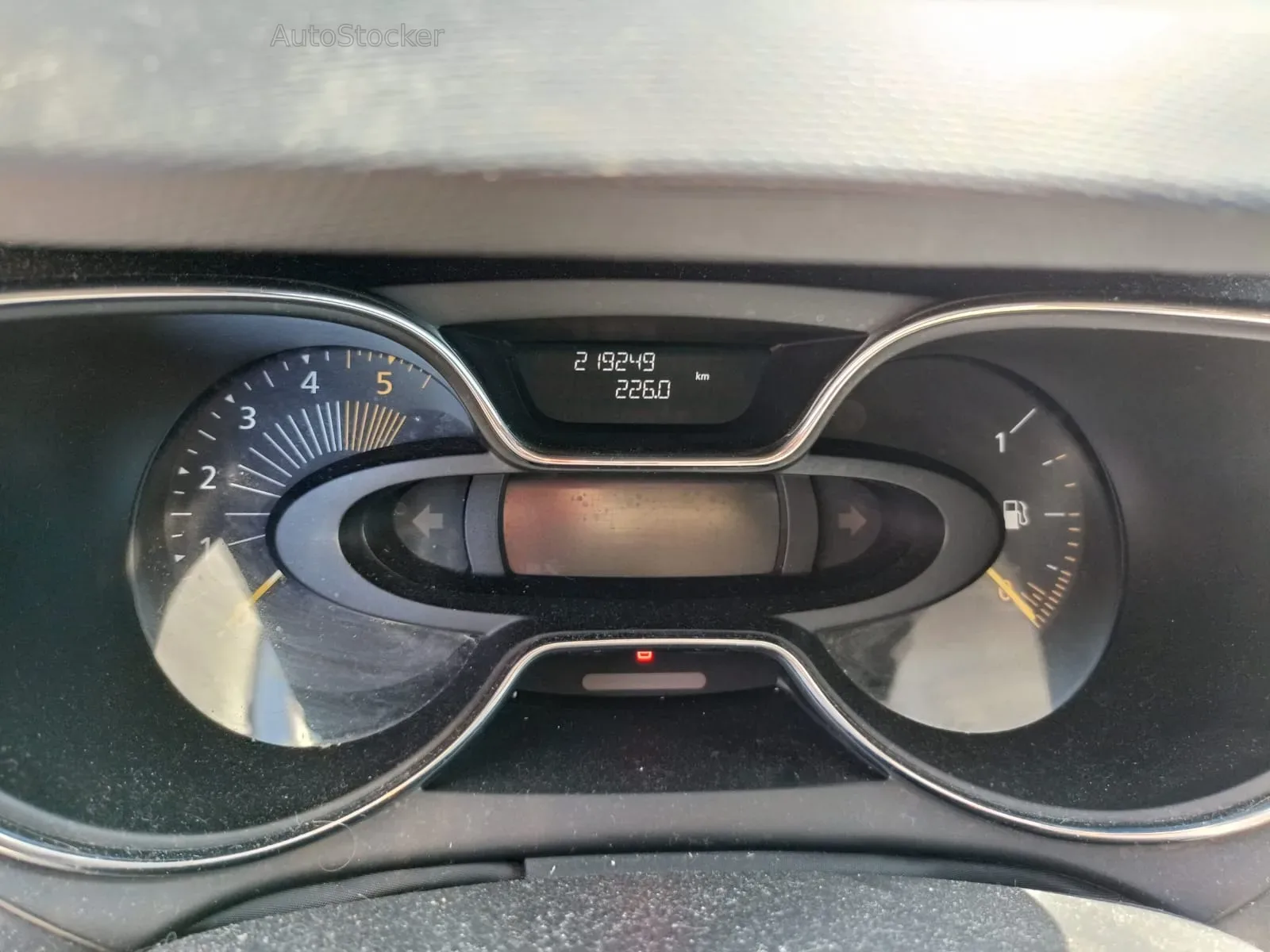 Renault Captur (2016) 11