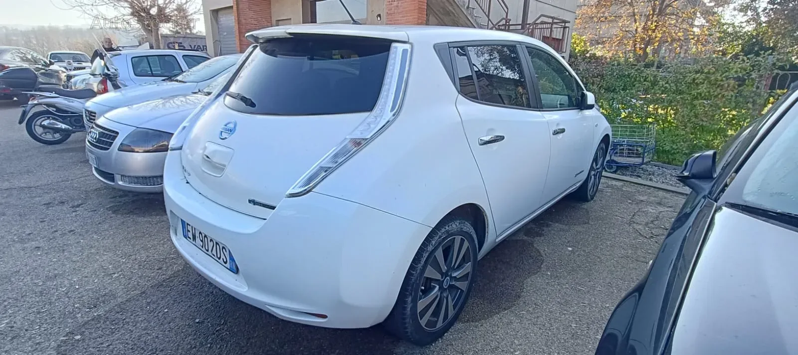 Nissan Leaf (2014) 3