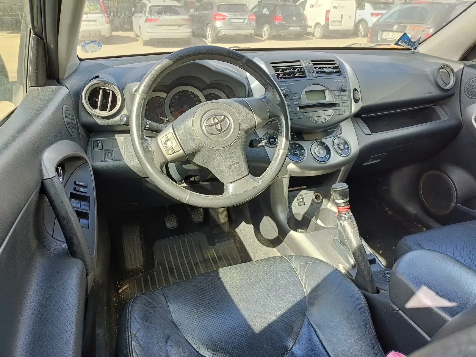Toyota RAV4 (2007) 7