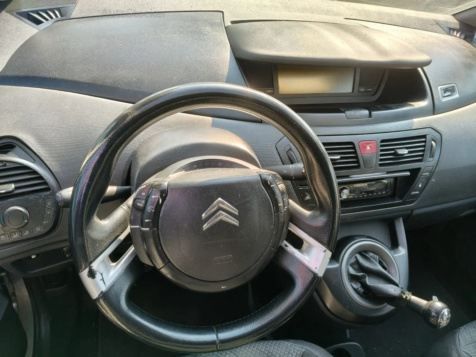 Citroen C4 Grand Picasso (2008) 9